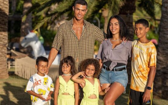 Tudo sobre os filhos do Cristiano Ronaldo - Frattus
