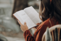 Melhore sua leitura e escrita com este app interativo para adultos